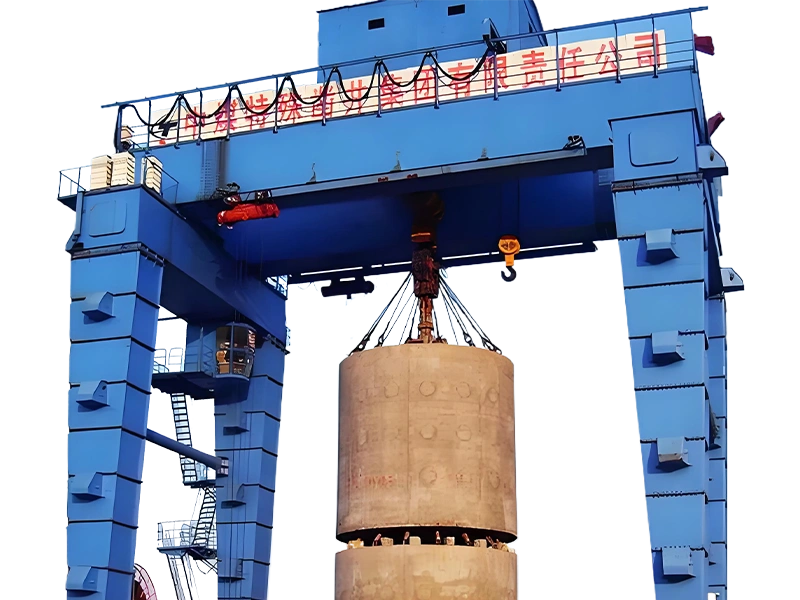 400-тонный самоподъемный козловой кран